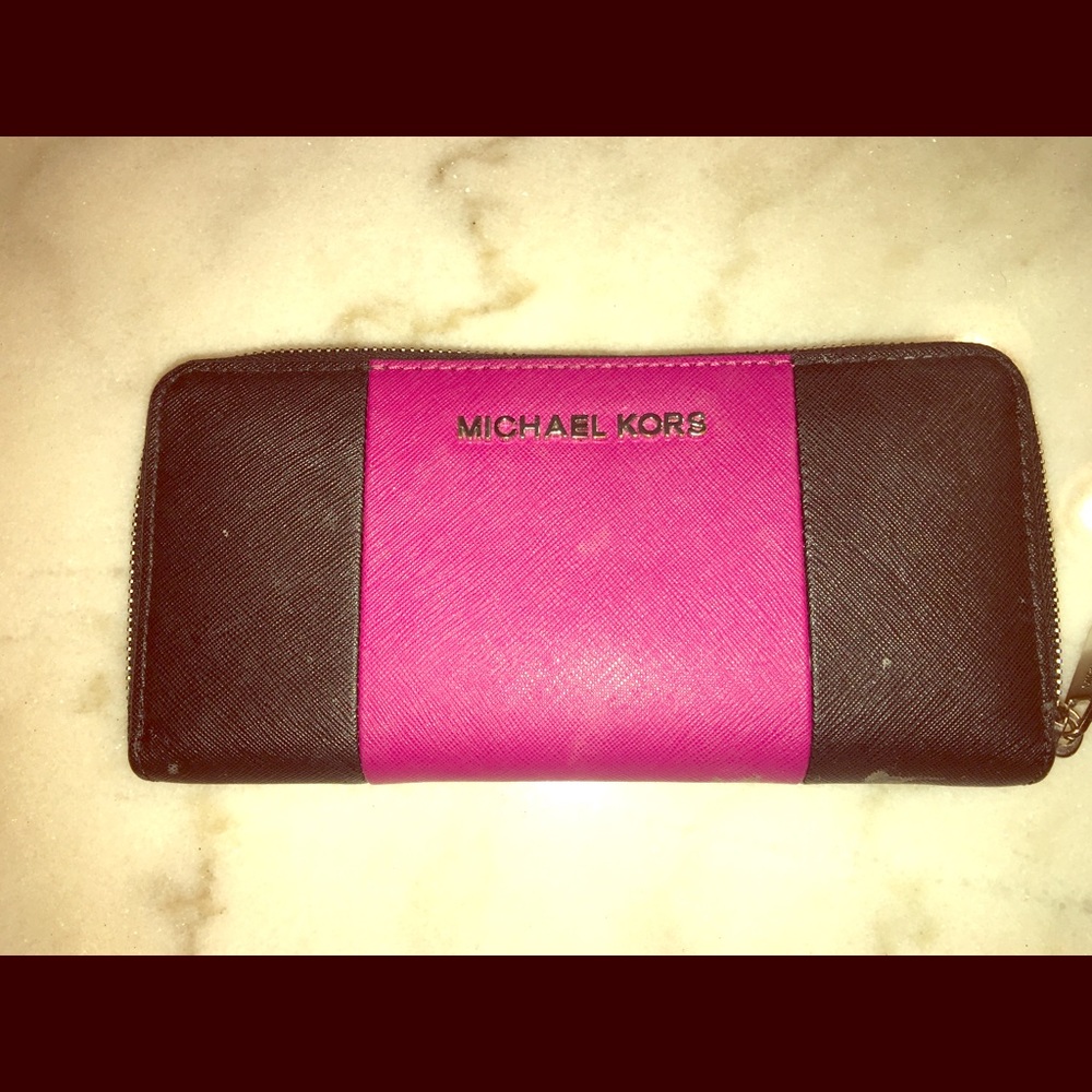 Michael Kors wallet